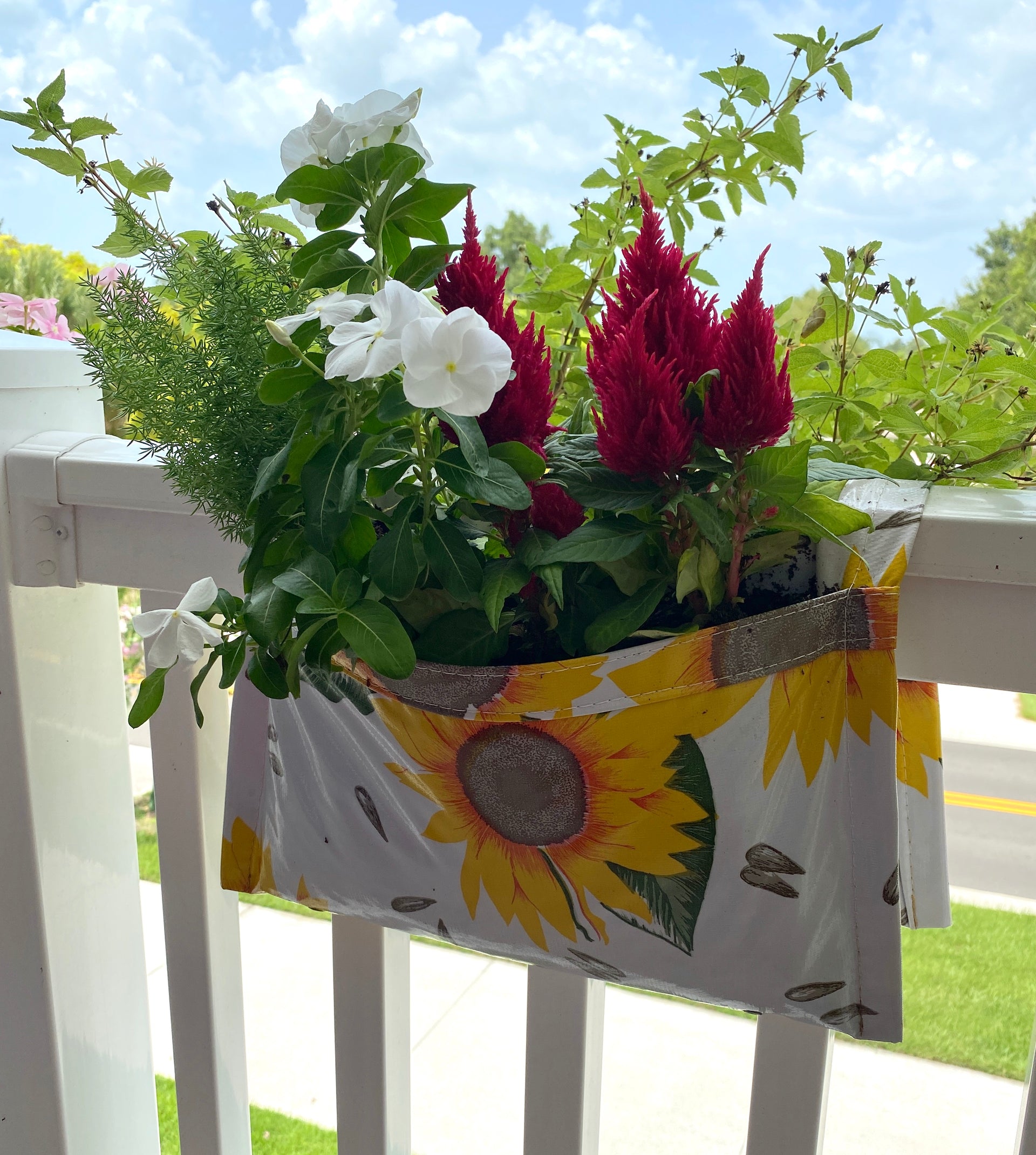 White with Small Red and Blue Stars Pocket Bloomers® Railing Planters